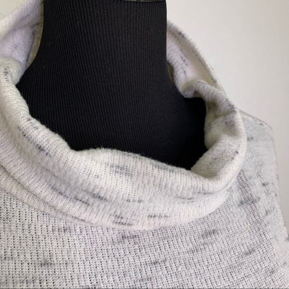 Anthropologie white gray cowl neck turtleneck pullover size Large - Picture 4 of 14